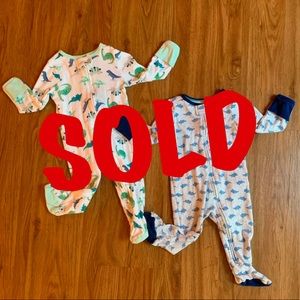 SOLD! BABY BOY 🦕🦖 SLEEPER ONESIES X 2